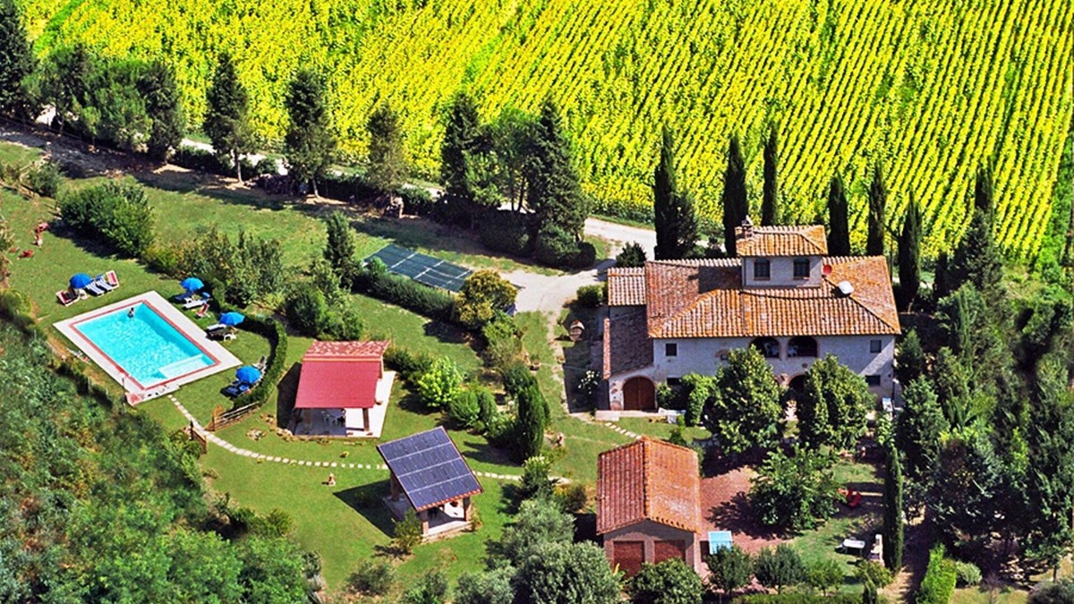Toiano Villa | VallacchiB&B Tuscany Solution for Holiday tipical country house Family Friendly
