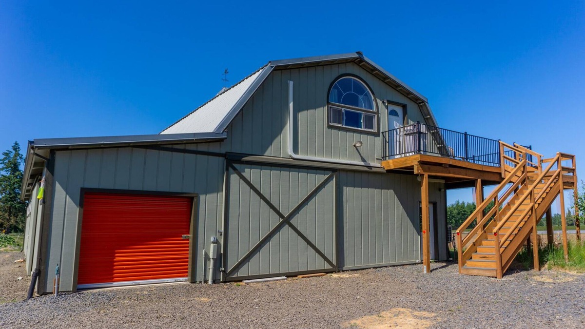 Woodburn House | Valle Verde Barn Loft: Rest and Relax on the Farm