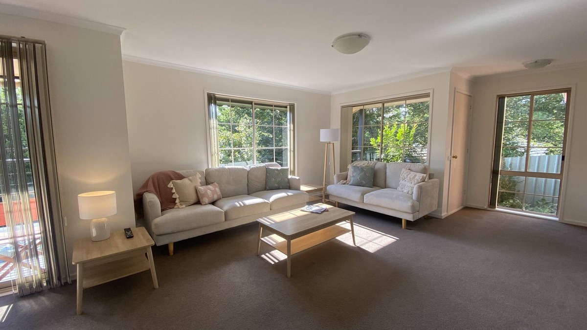 Healesville House | Valley House - stay with us in comfort