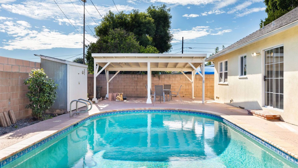 Northridge House | Valley Ranch pool house
