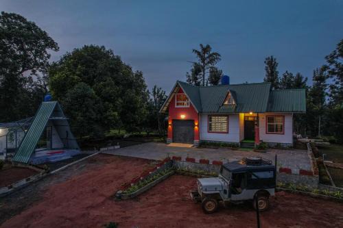 Gudalur Villa | Valley View by Xploreindo