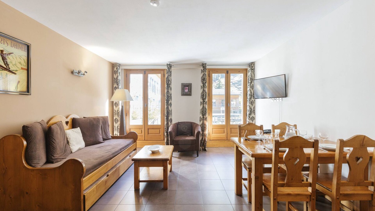 Vallorcine Apartment | Vallorcine Loriaz 13 ski in/ski out, Vallorcine (Argentiere), France