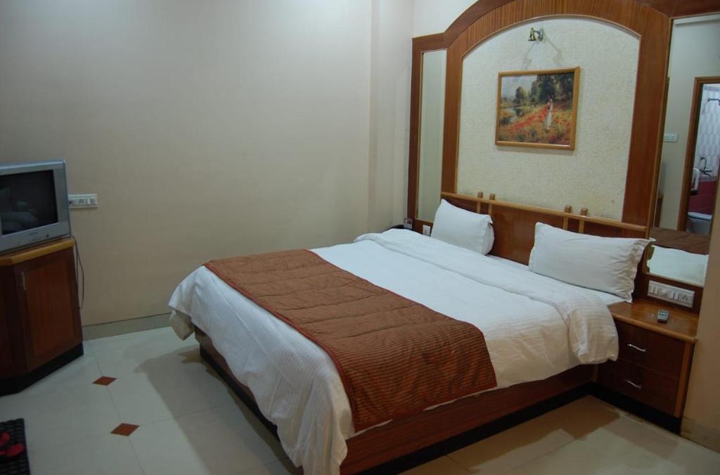 Barmer Hotel | Vamoose Kalinga Palace