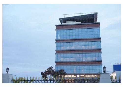 Raichur Hotel | Vanathara INN