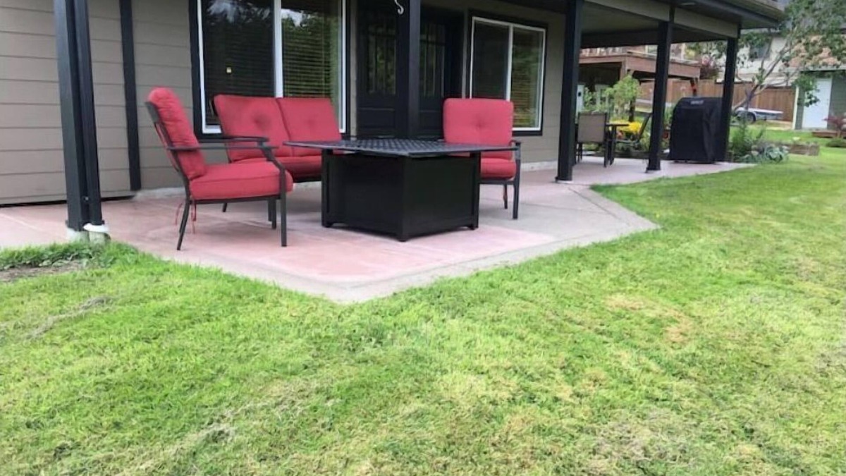 Crofton House | Vancouver Island Ocean Front Suite - Hike, Bike, Visit Wineries or Just Relax!