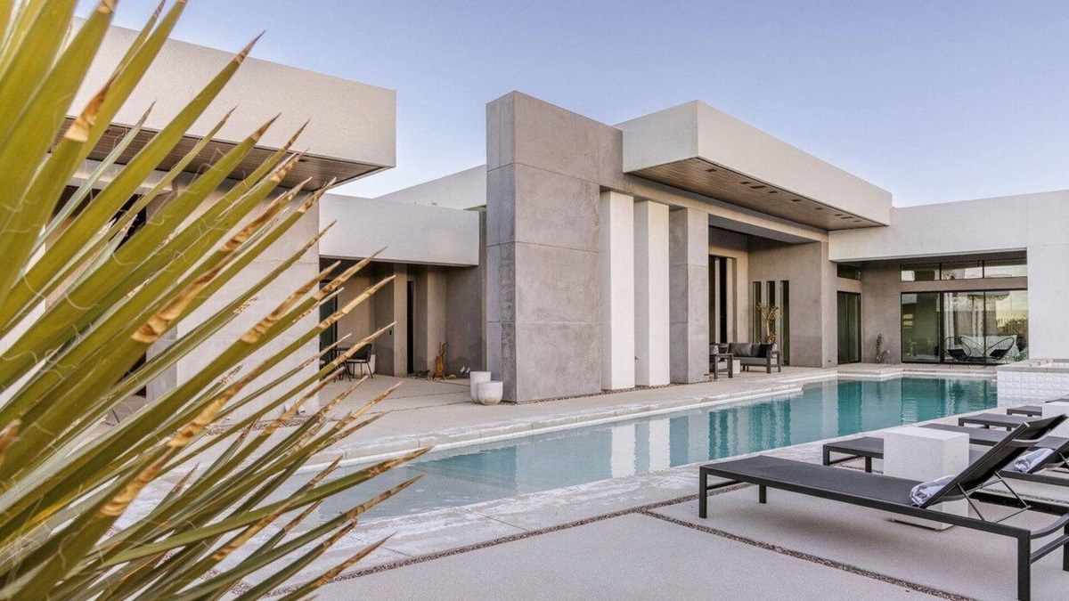 Yucca Valley House | Vanguard by Fieldtrip | 5 Bd Private Luxury with Infinity Pool & Game Room