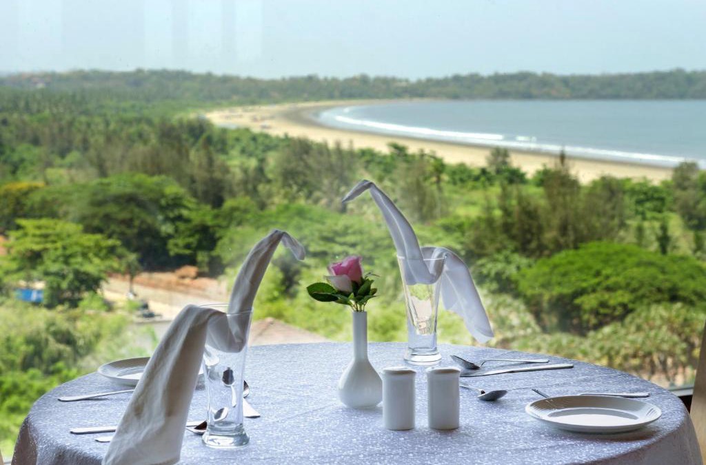 Caranzalem Hotel | Varanda Do Mar