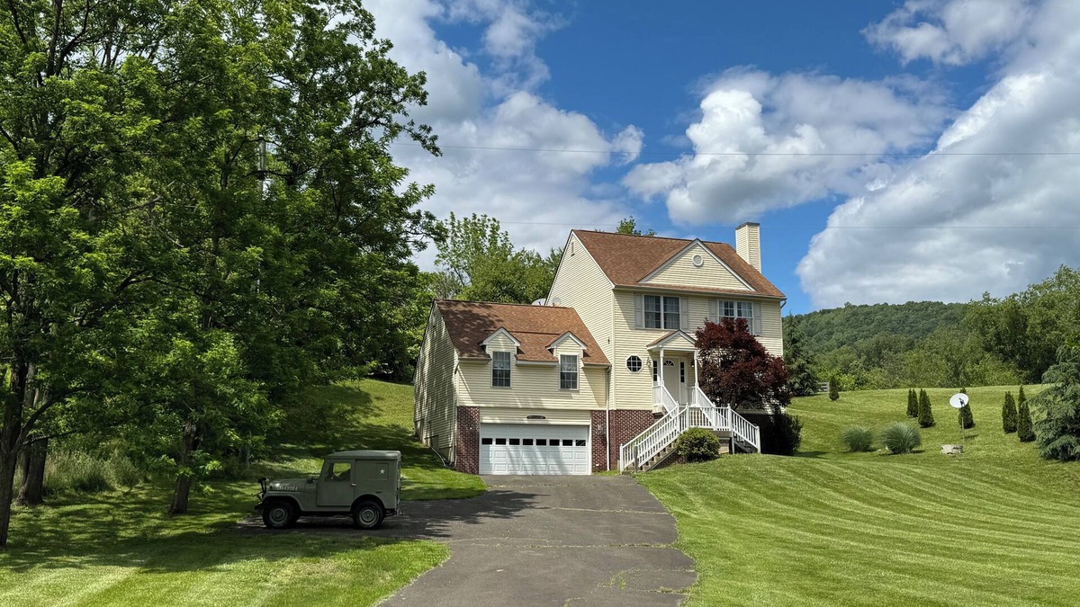 Fauquier County House | #VAwineCountry! 1 hr to Georgetown. Historic Village where John Marshall raised.