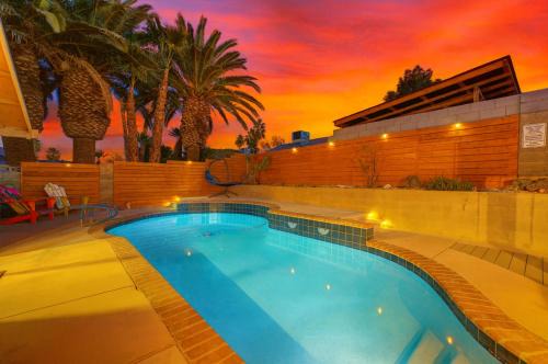 Green Valley North House | Vegas 4BR w Heated Pool Pool Table Near Strip