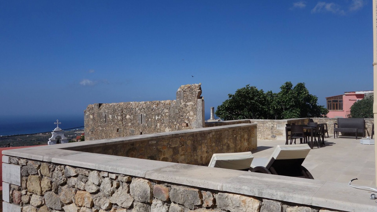 Maroulas Villa | Venetian House With Authentic Hammam & Jacuzzi With Sea View