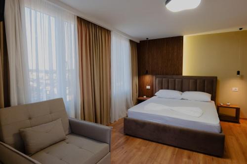 Shkoder Apartment | Veranda