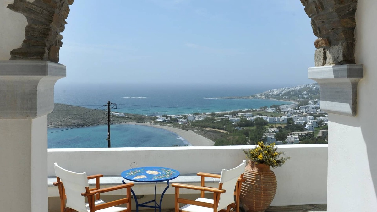 Agios Ioannis House | Veranda me thea (Terrace with view)