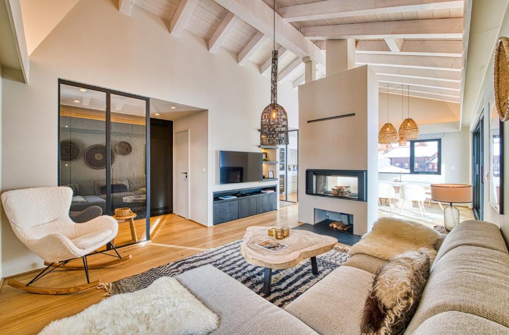 Levron Ski Chalet | Verbier Village Levron 3br chalet large terrace facing south