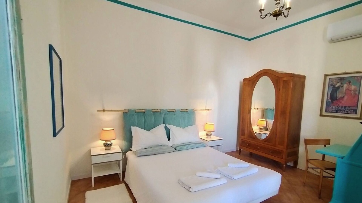 Seregno Apartment | VERDE ACQUA APARTMENT - BETWEEN MILAN AND COMO LAKE