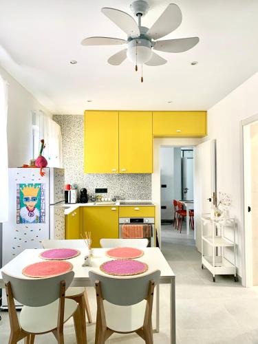 Antequera Apartment | Verde Oliva Albero Limon