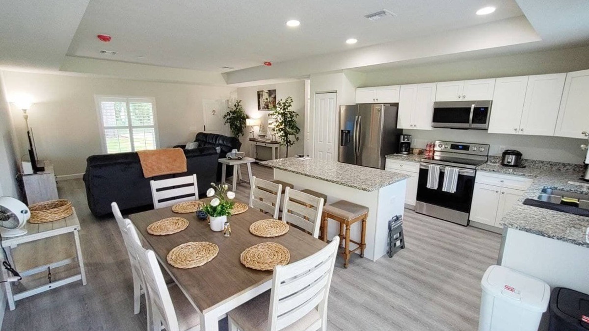 Florida Ridge House | Vero's Cove