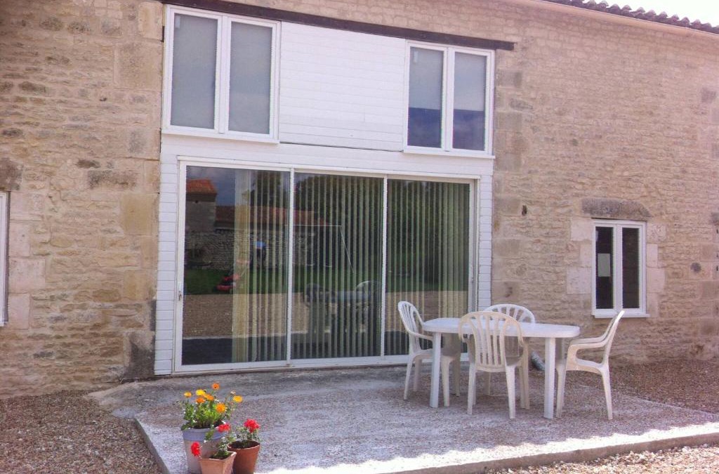 Duil-sur-le-Mignon House | Verseau, Les Constellations