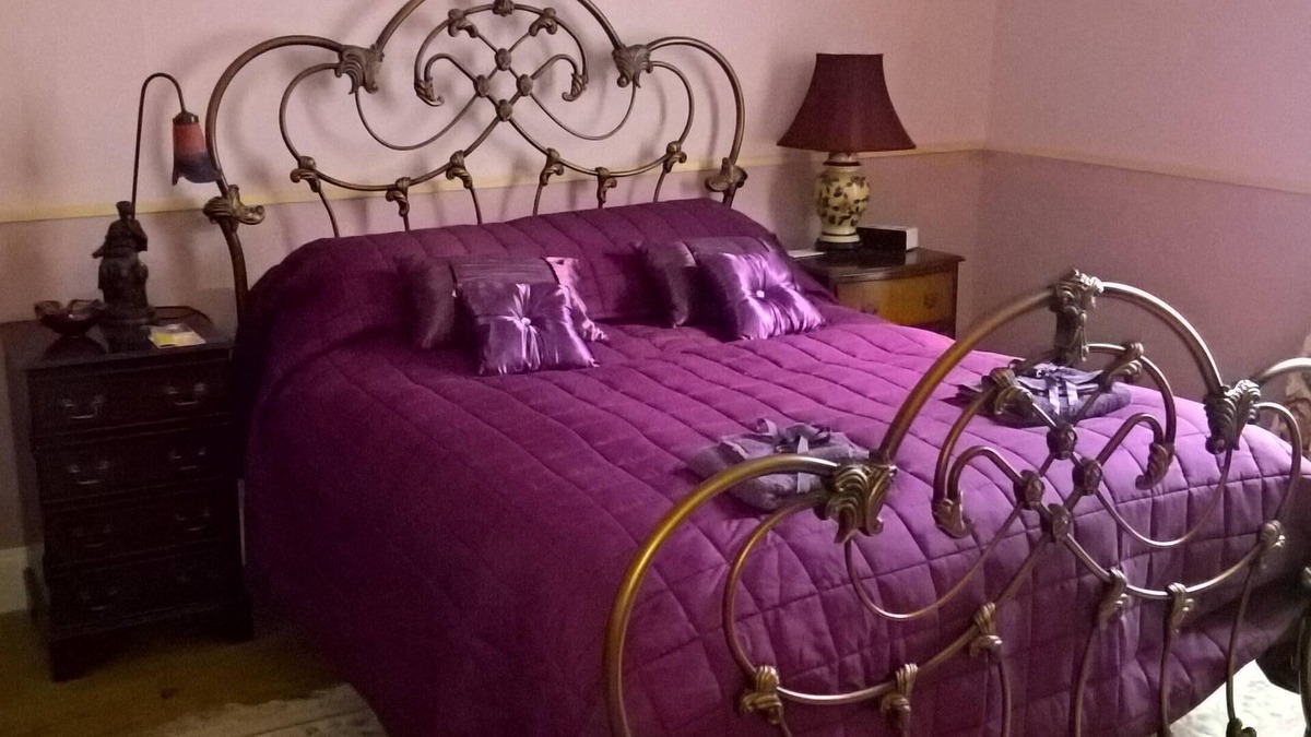Saint-Germain-lʼHerm Apartment | very comfortable gite, being an ideal base for seeing the Auvergne.