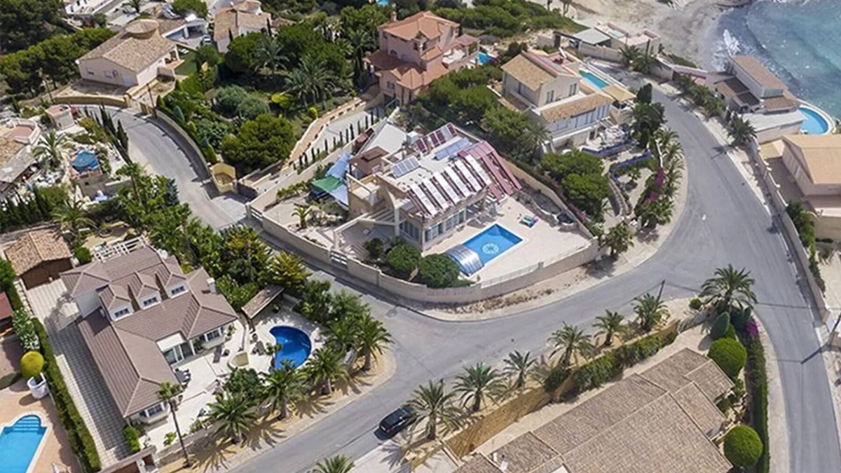 Coveta Fuma Villa | Very Luxurious Seaside Villa With Private Pool