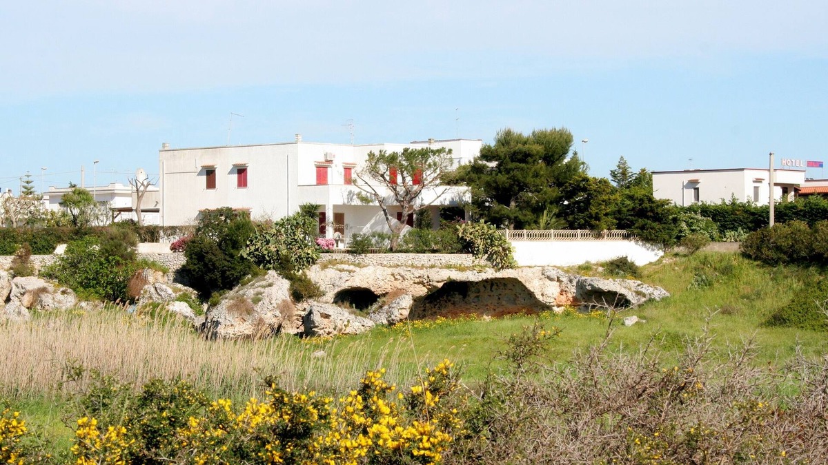 Torre Santa Sabina House | Very neat terraced house by the sea, ideal for families and couples in a quiet location