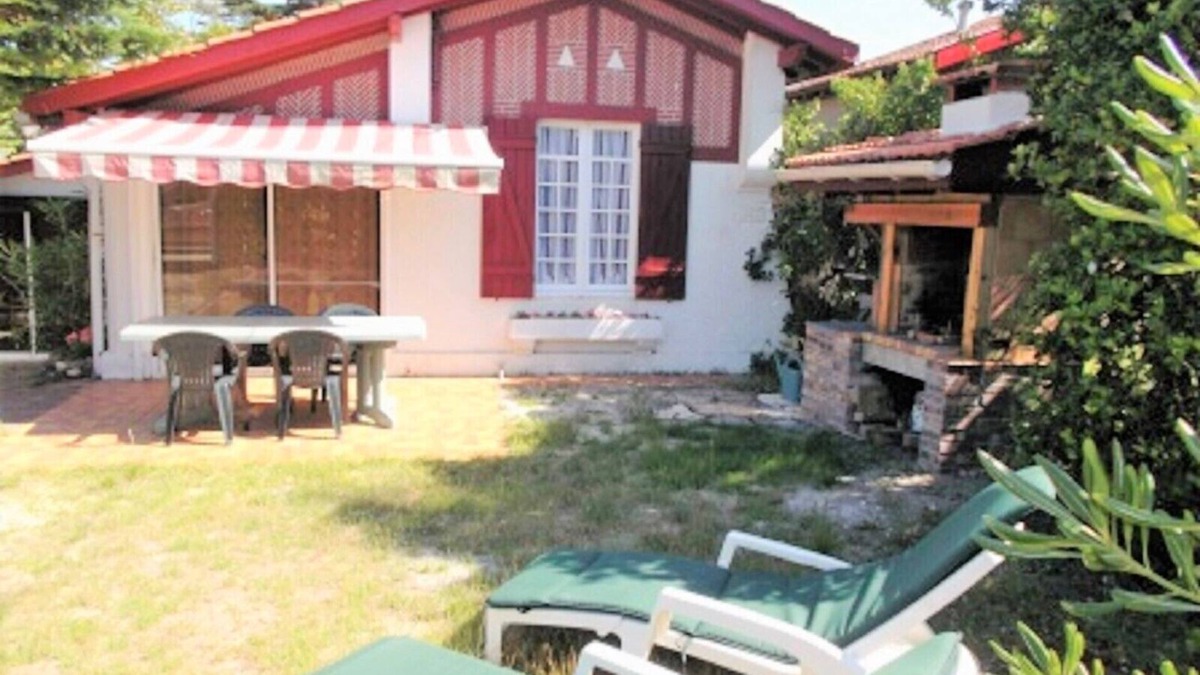 Lacanau-Ocean House | Very nice Basque style house located south of Lacanau-Océan