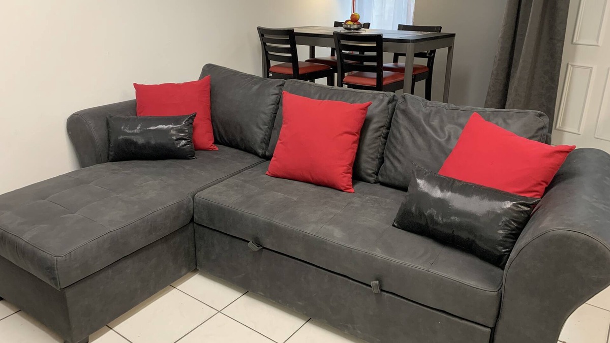 Orval Apartment | Very nice cozy apartment near the train station and Saint Amand Montrond hospital
