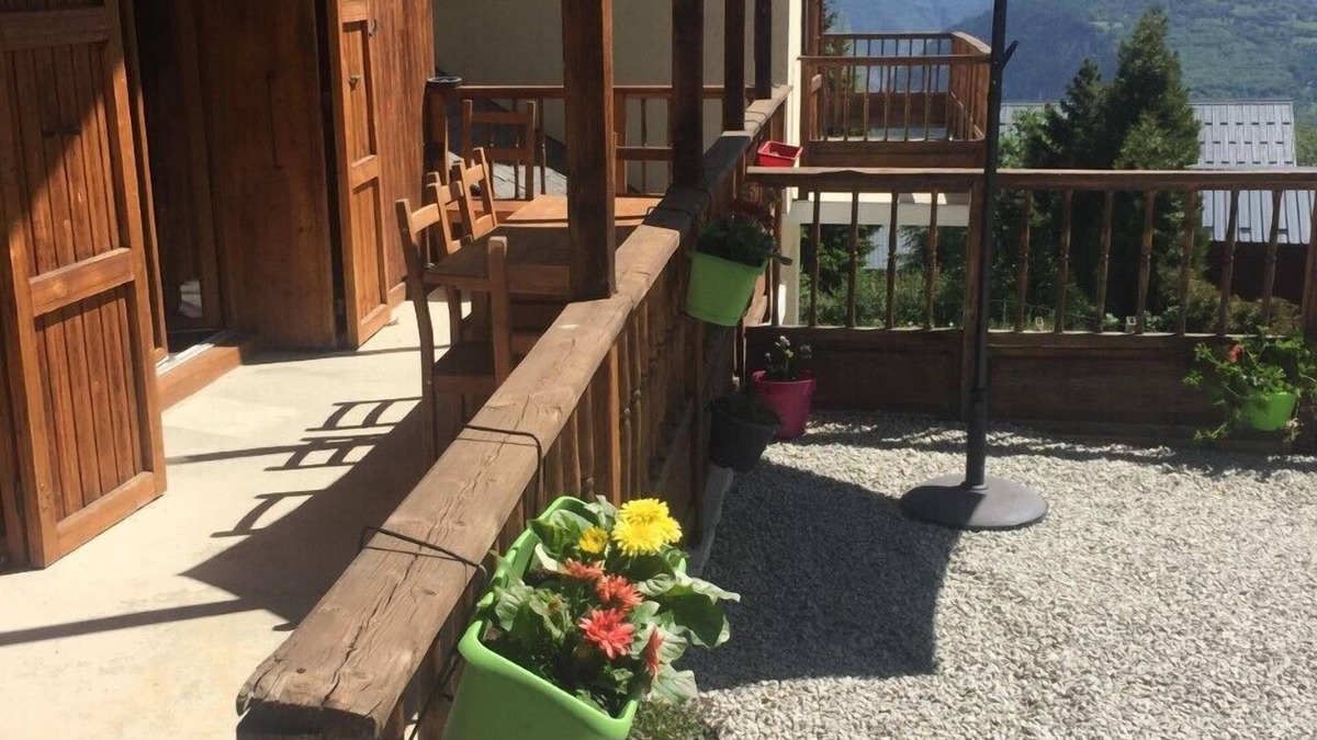 Le Corbier Ski Chalet | Very nice Savoyard chalet Eclipse 13 people Le Corbier Les Sybelles Savoie