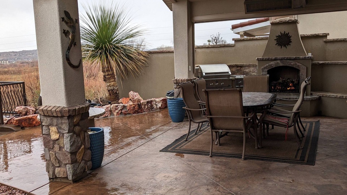 St. George Cottage | Very quiet 55 and older, newer property