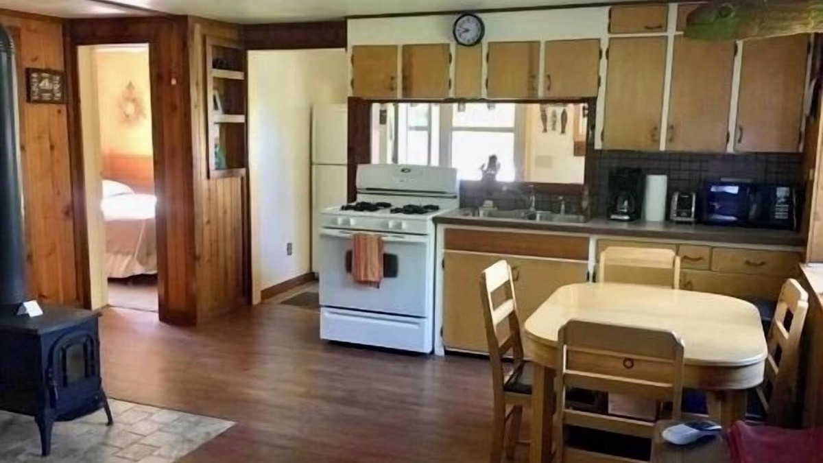 Millersburg Cottage | Very Secluded, Lakefront Cottage On Ocqueoc Lake