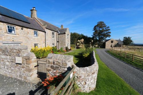Hexham House | Vesta View & Shepherds Retreat