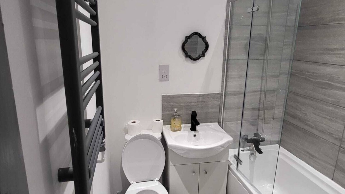 Westcliff-on-Sea Apartment | Vetrelax Southend Apartment