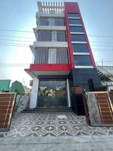 Urapakkam Hotel | Vetri's Elite Inn
