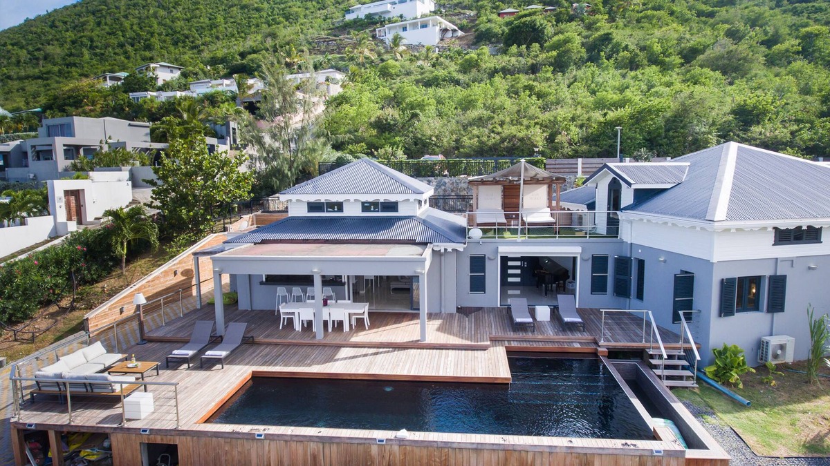 Bellevue House | VILLA ZABRICOT Magnificent contemporary villa - 6 bedrooms 4 bathrooms