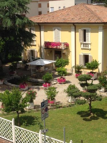 Bazzano Bed & Breakfast | Via Mazzini