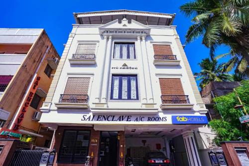 Chromepet Hotel | Via MM Residency