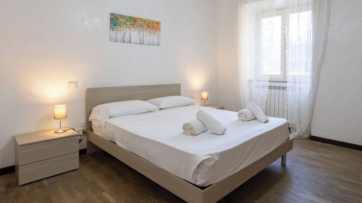 Naples Apartment | Via Quagliariello 12