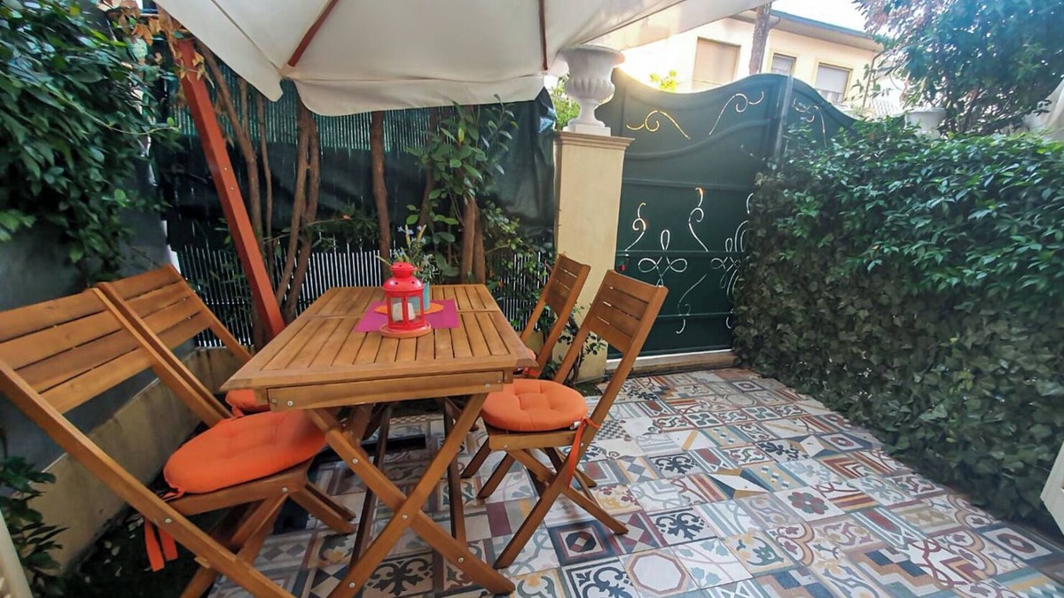 Ex Campo d'Aviazione House | Viareggio Sea & Garden "B"