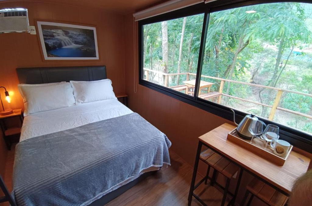 Caparao National Park Cabin | Vibe Container CAPARAÓ AMARELO