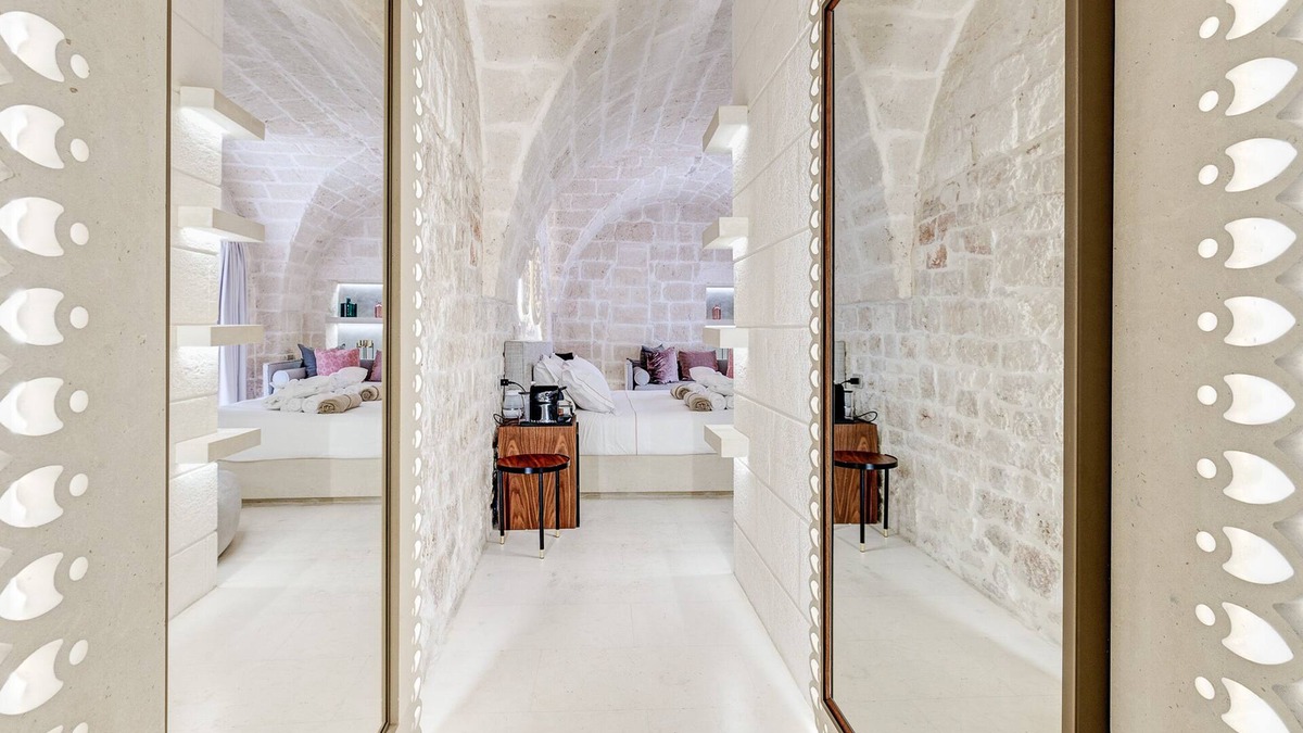 Ostuni House | Vico Bianco Raro Rooms Collections