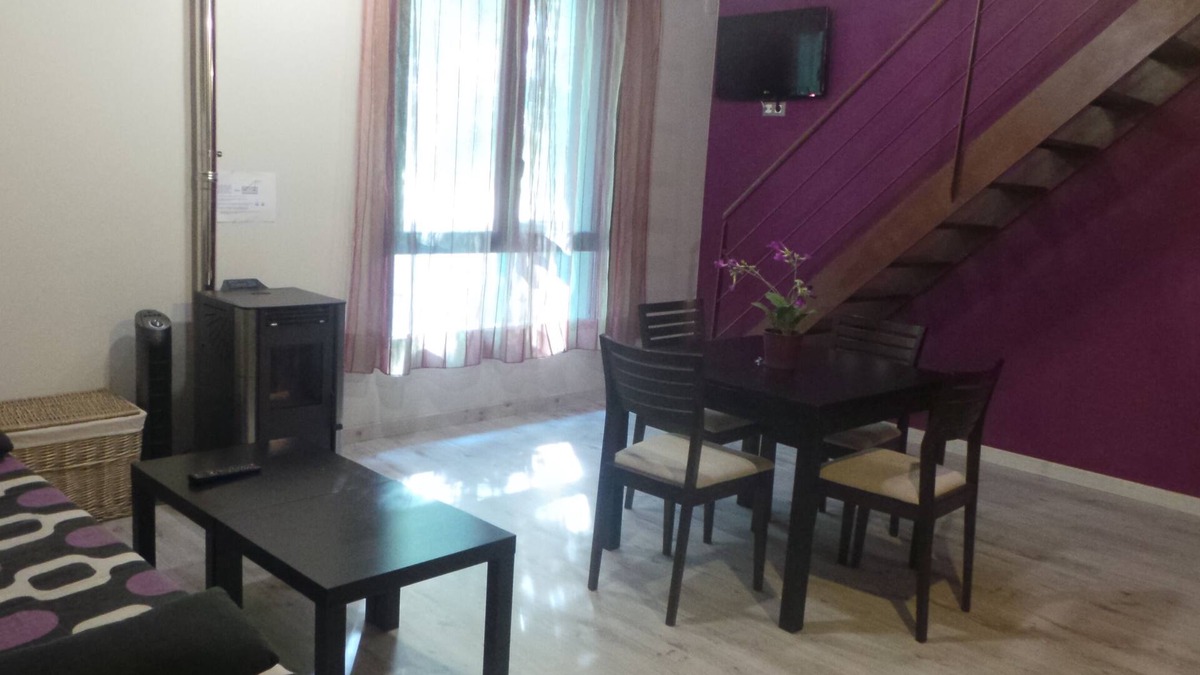 Agueda del Caudillo Apartment | Victor Apartments and Houses. (Apartment 1)