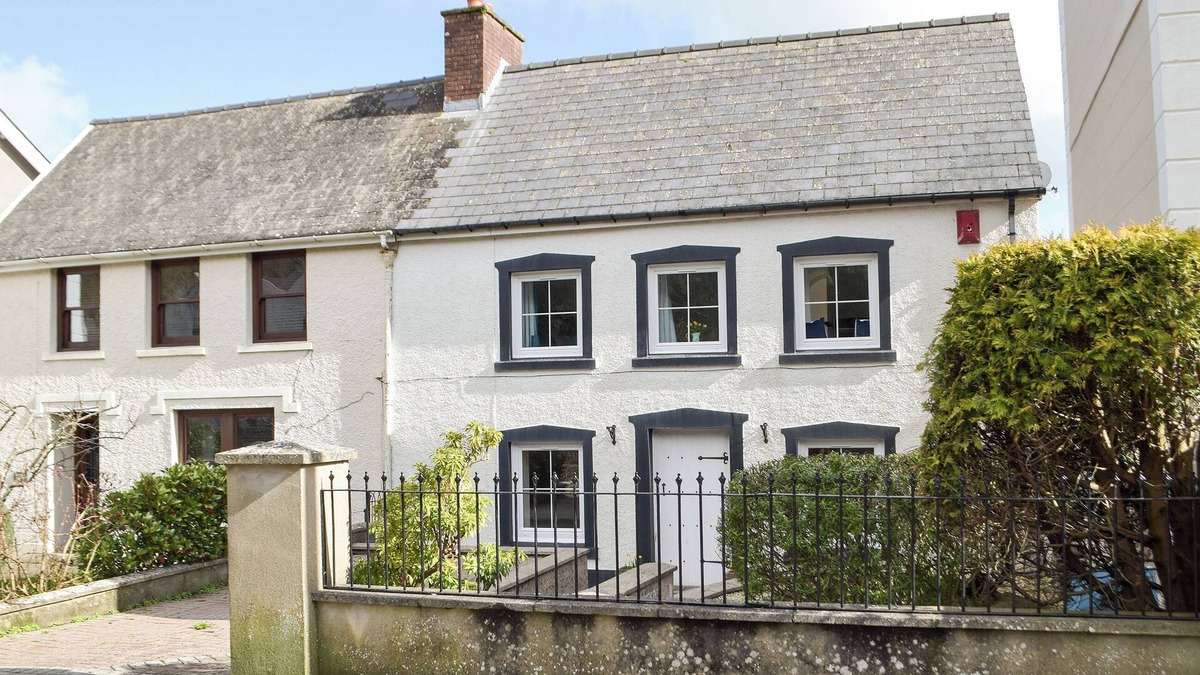 Llansteffan Cottage | Victoria House - UK13380