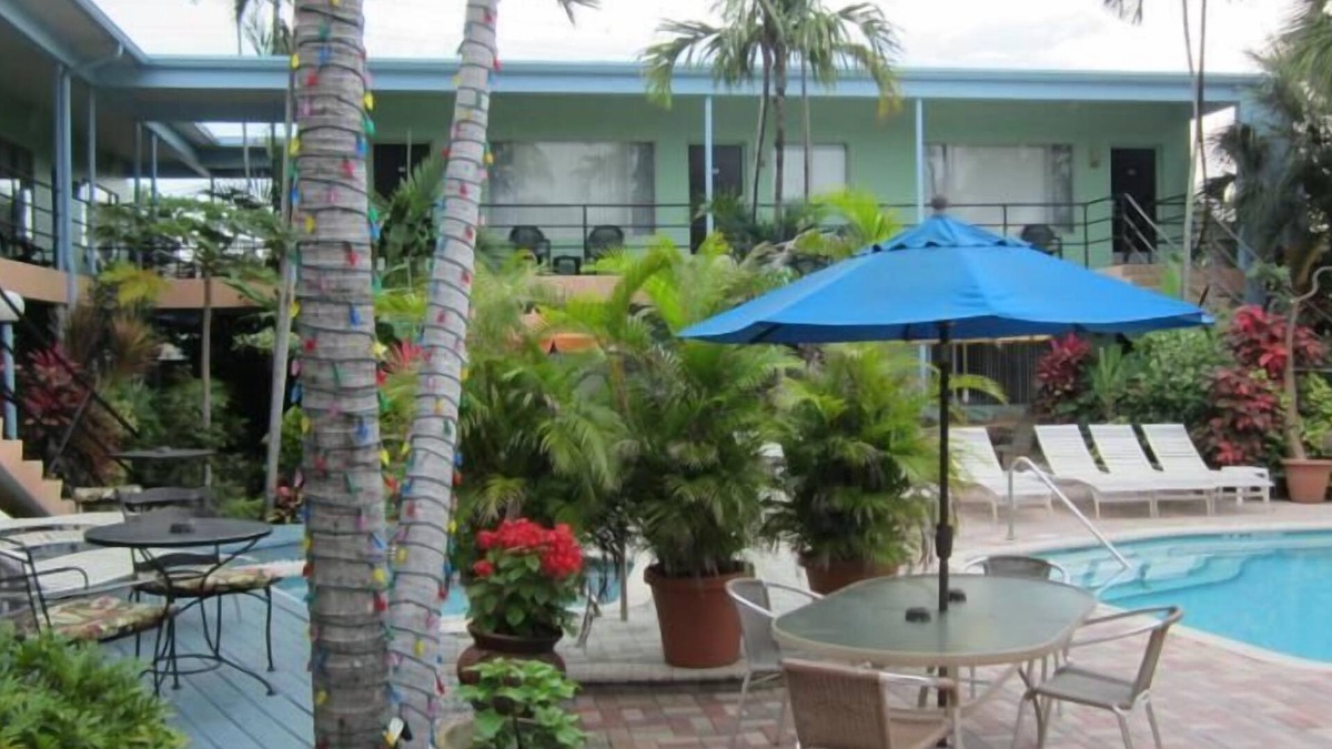 East Fort Lauderdale Hotel | Victoria Park Hotel