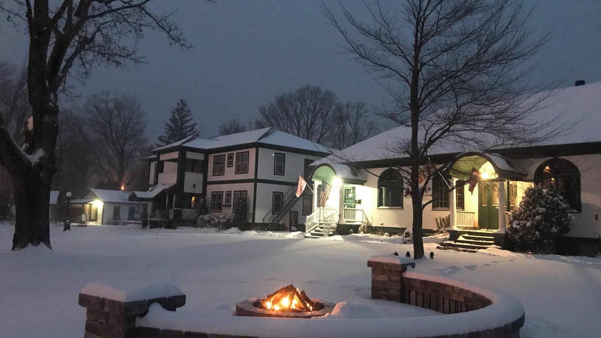 South Haven Bed & Breakfast | Victoria Resort and Bed & Breakfast