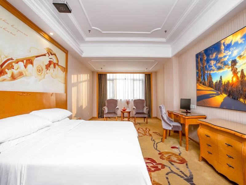 Zhuhui District Hotel | Vienna Hotel Hunan Hengyang Railway Station