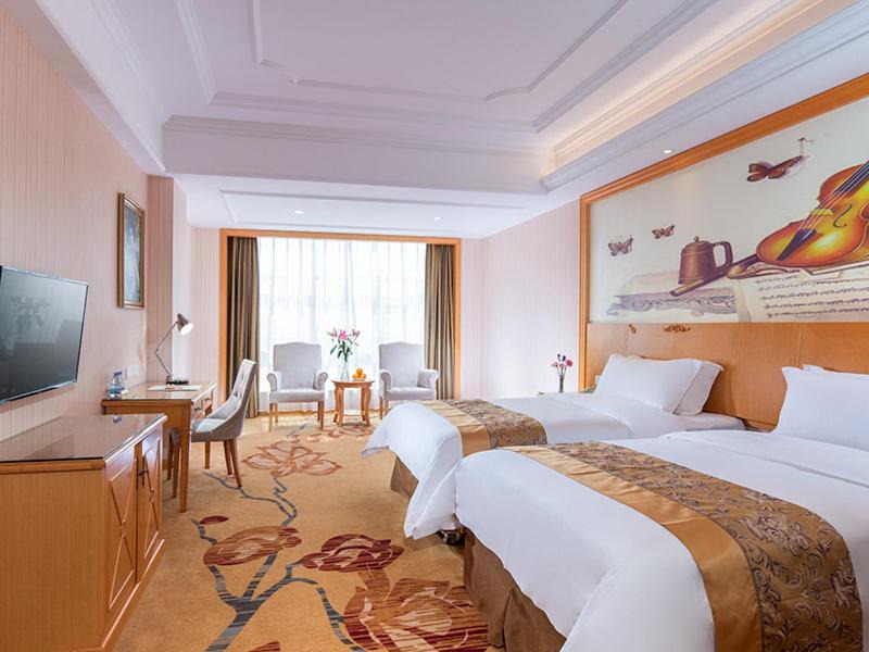 Jiangcheng District Hotel | Vienna Hotel Yangjiang Jiangcheng District