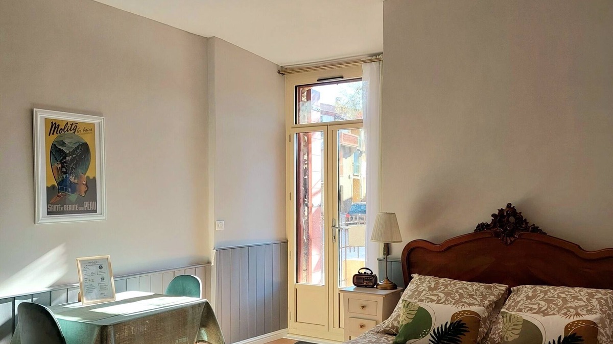 Molitg-les-Bains Apartment | Vieux Chateau Le Casteil, furnished studio in a 15th century castle fort.