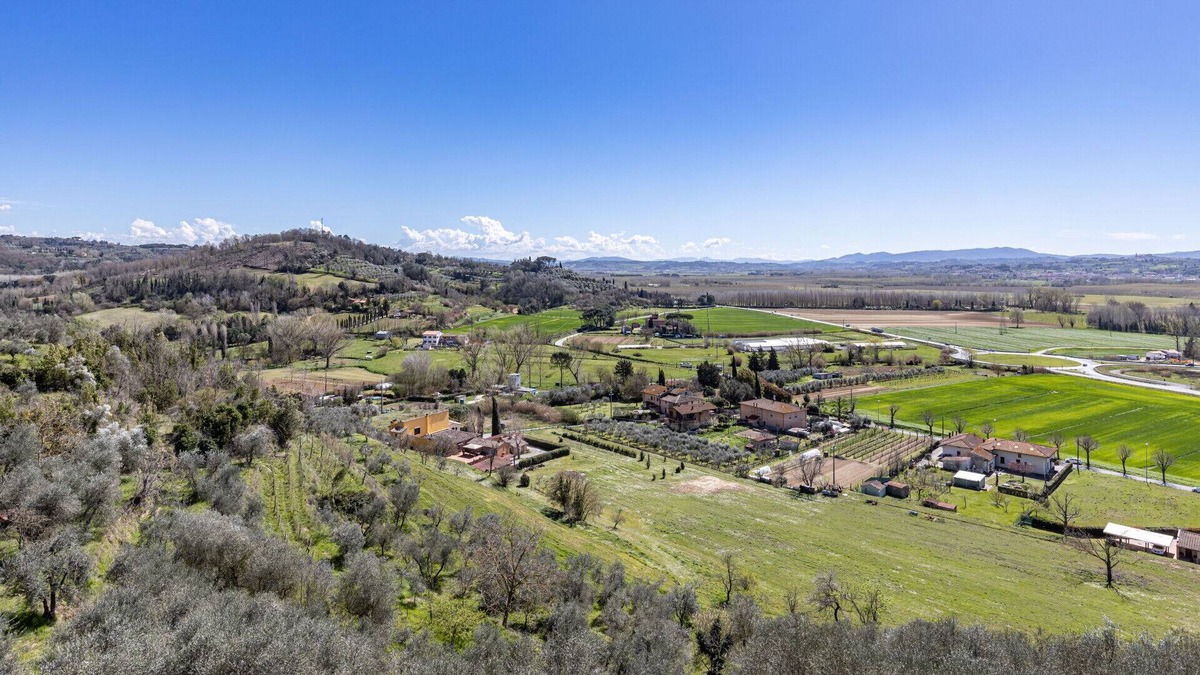 Treggiaia Apartment | View on the Pisan Hills - APT with Panoramic Terrace