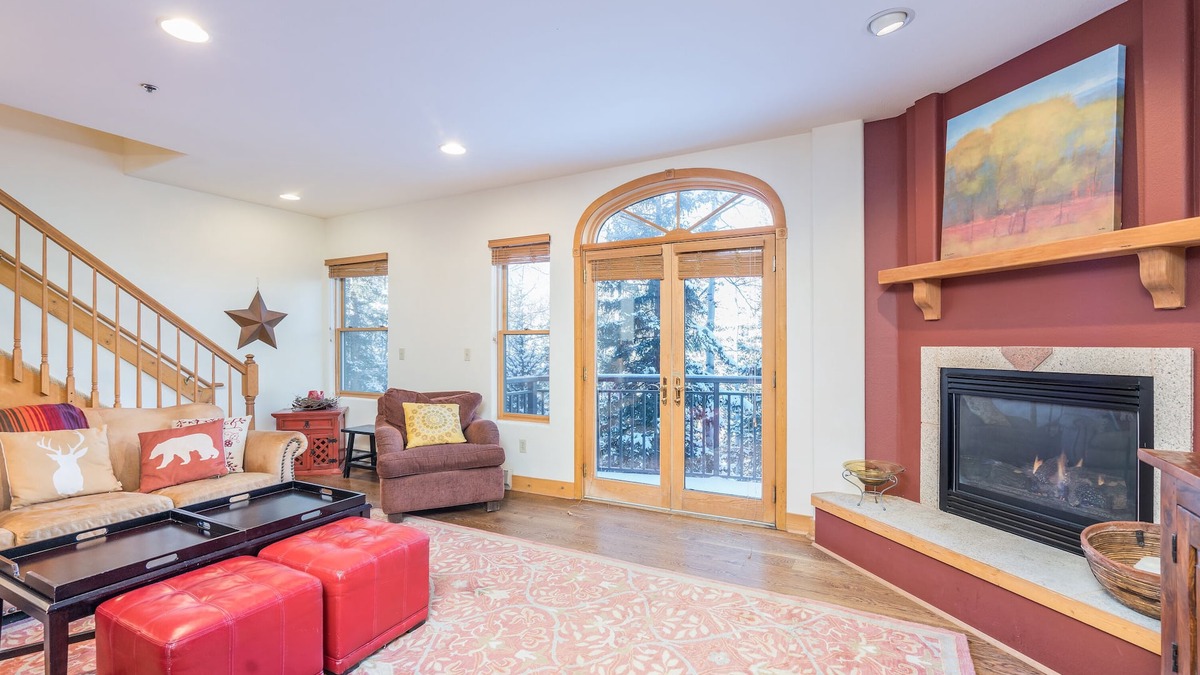 Mountain Village Condo | Views and Space In This 4-Bedroom Bear Creek Lodge Mountain Retreat