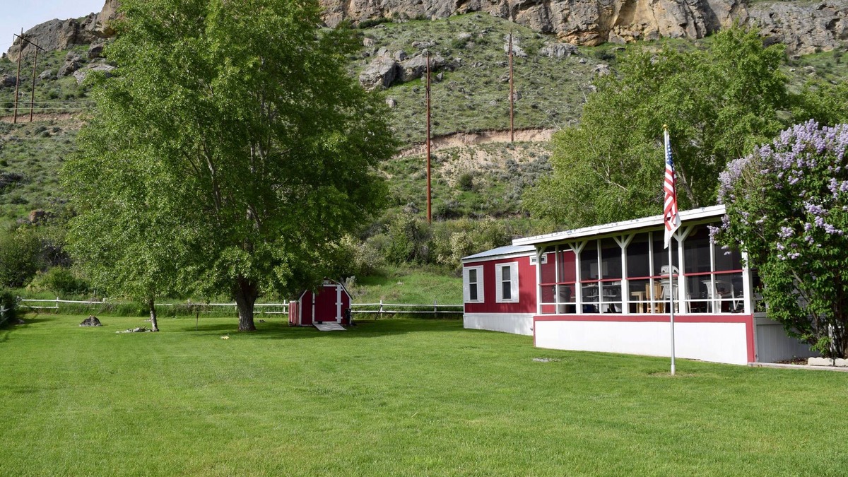 Irwin House | Views, Central AC, Location and Solitude