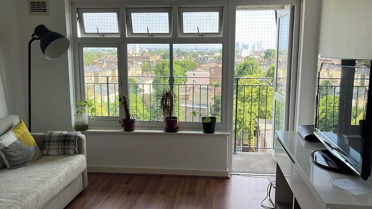 Stoke Newington Apartment | Views from the 8th